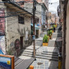 Отель The Adventure Brew Downtwon Hostel Отель The Adventure Brew Downtwon Hostel в Ла-Пасе