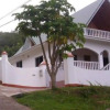 Отель Bougainvillea Holiday Villa Отель Bougainvillea Holiday Villa на Острове Маэ