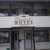 Отель Stratford Motel Отель Stratford Motel в Уайтхорсе