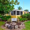 Отель Nisbet Plantation Beach Club Отель Nisbet Plantation Beach Club в Ньюкасле