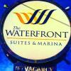 Отель The Waterfront Suites and Marina Отель The Waterfront Suites and Marina в Нанайме