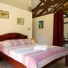 Отель Kenaki Lodge Отель Kenaki Lodge в Кауите