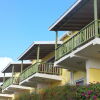 Отель Grooms Beach Villa & Resort Отель Grooms Beach Villa & Resort в Гранде Ансе