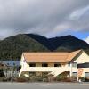 Отель Bella Vista Motel Fox Glacier Отель Bella Vista Motel Fox Glacier в Фокс-Глейшере