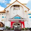 Отель Mercure Creolia Saint-Denis La Reunion Отель Mercure Creolia Saint-Denis La Reunion в Hell-Bourg