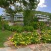 Отель Nail Bay Resort Отель Nail Bay Resort в Спениш-Тауне