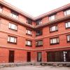 Отель Khwapa Chhen Restaurant And Guest House Отель Khwapa Chhen Restaurant And Guest House в Бхактапуре