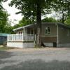 Отель Camping Juneau-Chalets Отель Camping Juneau-Chalets в Квебеке