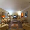 Отель Parsian Esteghlal International Hotel (West Wing) Отель Parsian Esteghlal International Hotel (West Wing) в Тегеране