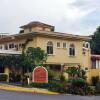 Отель Villa Florencia Zona Rosa Отель Villa Florencia Zona Rosa в Сан-Сальвадоре