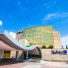 Отель Radisson Blu Hotel, Yerevan Отель Radisson Blu Hotel, Yerevan в Ереване