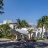 Отель Nh Haiti El Rancho Отель Nh Haiti El Rancho в Петионвилле