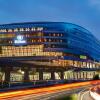 Отель Hilton Frankfurt Airport Отель Hilton Frankfurt Airport во Франкфурте-на-Майне