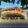 Отель Georgina's Cottage Отель Georgina's Cottage на Острове Маэ