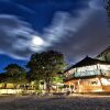 Отель Coral Strand Smart Choice Hotel Отель Coral Strand Smart Choice Hotel на Острове Маэ