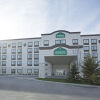 Отель Wingate By Wyndham Calgary Airport Отель Wingate By Wyndham Calgary Airport в Калгари