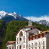 Гостиница Courtyard Marriott Sochi Krasnaya Polyana Гостиница Courtyard Marriott Sochi Krasnaya Polyana в Эсто-Садке