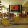Отель Parsian Esteghlal International Hotel (West Wing) Отель Parsian Esteghlal International Hotel (West Wing) в Тегеране