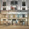 Отель H10 Villa de la Reina Boutique Hotel Отель H10 Villa de la Reina Boutique Hotel в Мадриде