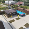 https://cdn.ostrovok.ru/t/100x100/hotel_review/4e/1b/4e1bfad48376fe5f8bfb2df09bab3a40c4e174b0.JPEG