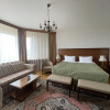 https://cdn.ostrovok.ru/t/100x100/hotel_review/54/b2/54b2649d9ec2e0765997e3b4753122b4426094de.JPEG