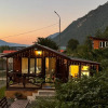 https://cdn.ostrovok.ru/t/100x100/hotel_review/fa/07/fa0707ef916dbdec8e559c047faab83c6dfce0c8.JPEG