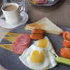 https://cdn.ostrovok.ru/t/100x100/hotel_review/fb/0e/fb0ec5f61ad72fb69e2ebc1a465ec17b59fde9f0.jpeg