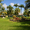 Отель All Seasons Resort Отель All Seasons Resort в Хоултауне