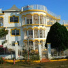 Отель Star Castle Guest Suites Отель Star Castle Guest Suites в Уайтхаусе