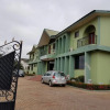 Отель Marbon Hotel Отель Marbon Hotel в Кумаси