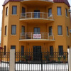 Отель Kakhaberi Street Hotel Отель Kakhaberi Street Hotel в Батуми