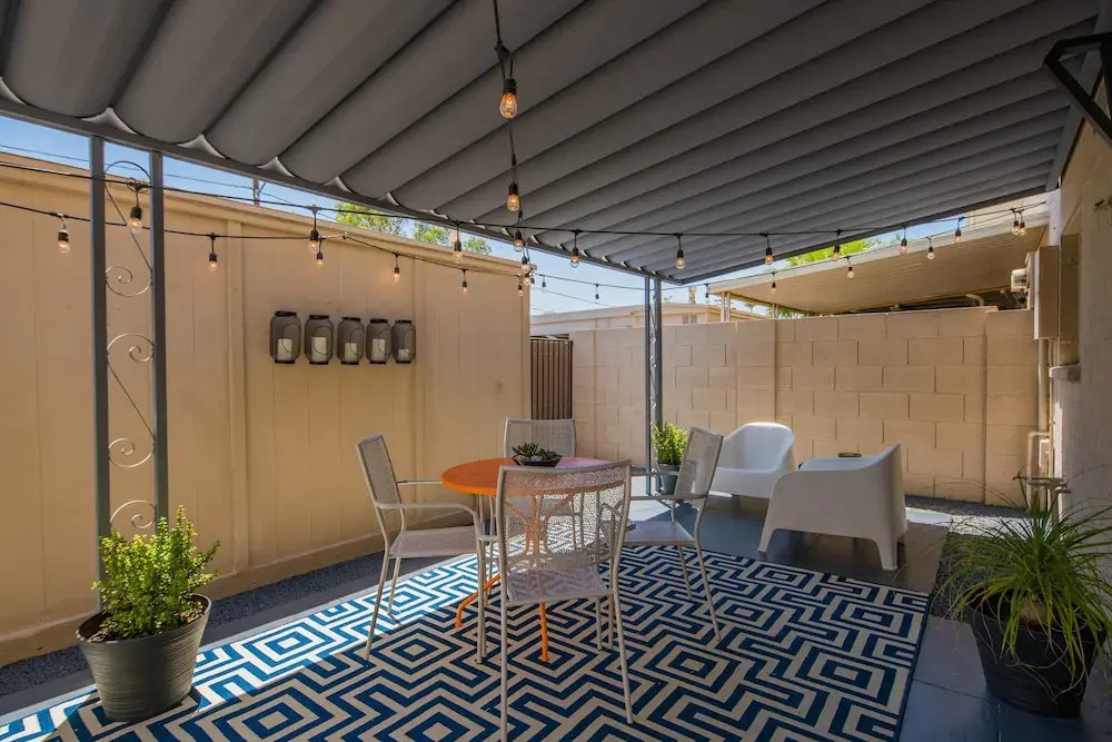 Modern 3BR With Pool Near Old Town by WanderJaunt