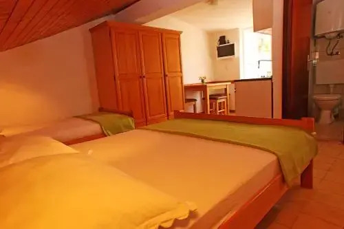 Old town apartment Mare