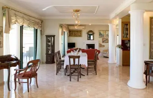 Golden Key Villas