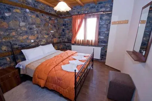 Traditional Guesthouse Siantsis