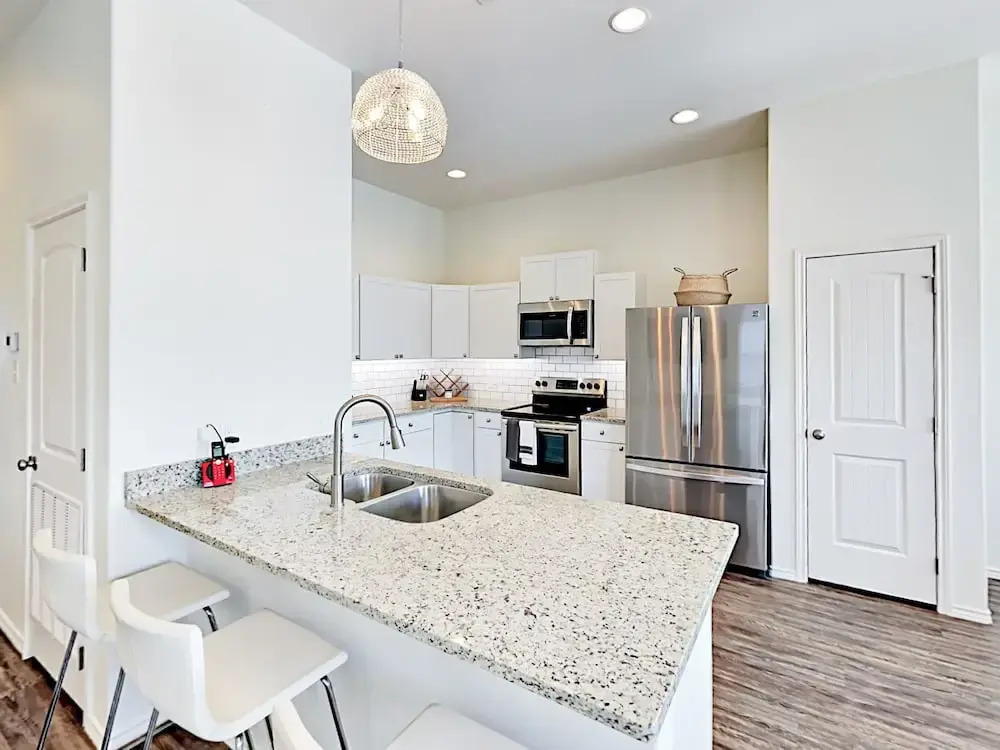 111 Stingray - 3 Br Home
