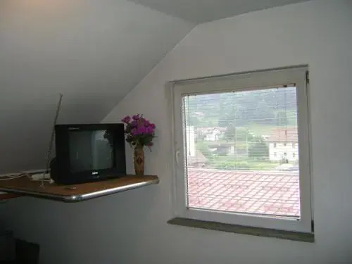 SOBE I APARTMANI HADZICI RENT rooms apartments
