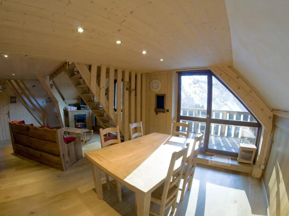 VAUJANYLOCATIONS - Chalets Clovis I & II