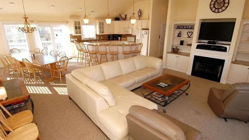 Cool Breeze - 8 Br Home