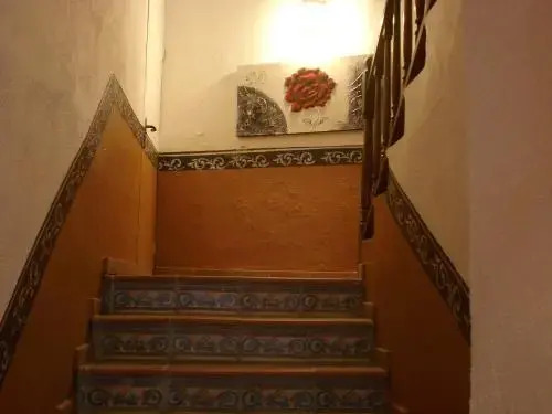 Hostal i Apartaments Populetus