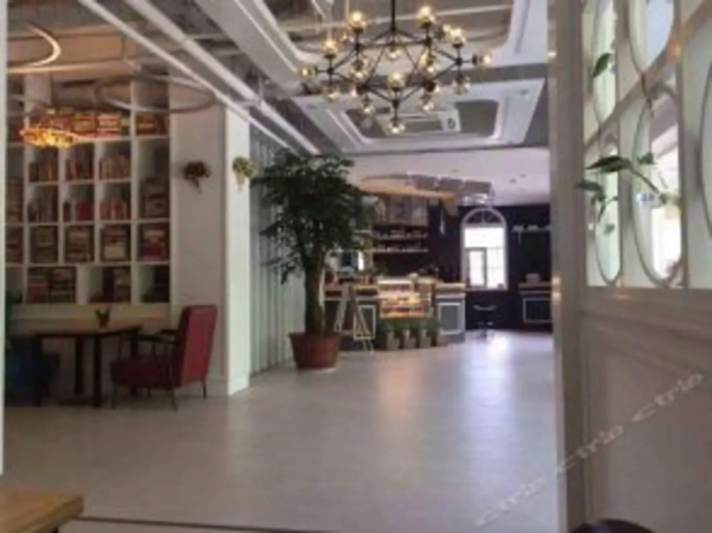 Yancheng Reading Hostel Yanhe Road Branch