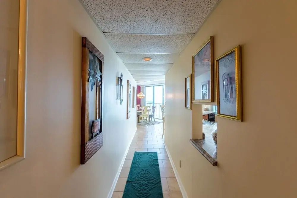 AquaVista West 804 - 2 Br condo by RedAwning