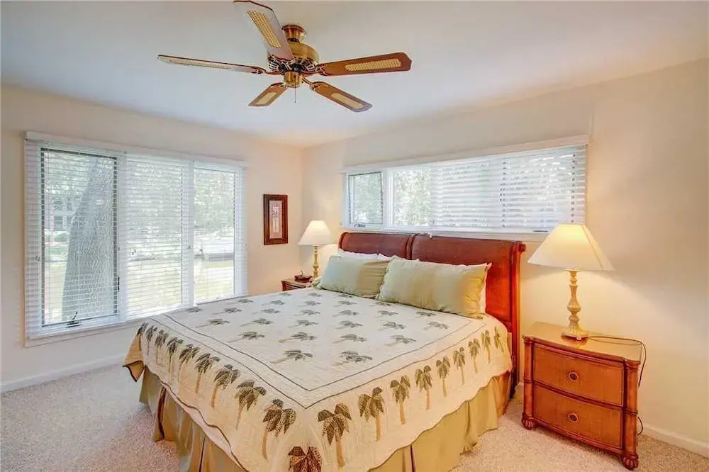 Turtle Cove 4809 by RedAwning