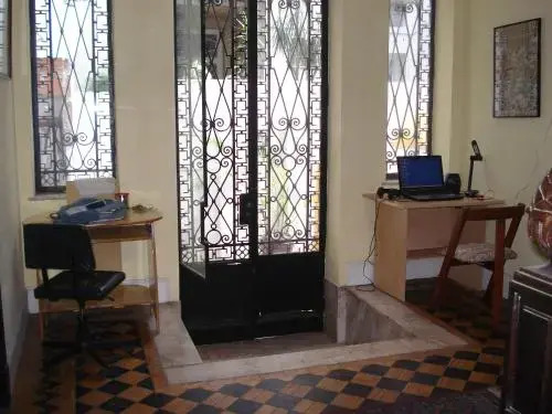 Reisnger Hostel