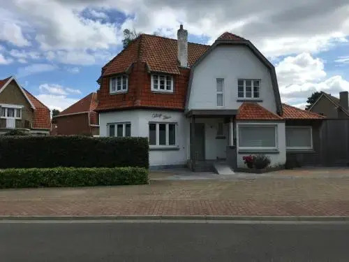 Cottage Fleuri