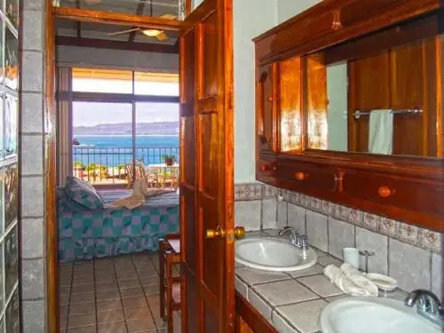 Presidential Suites 12