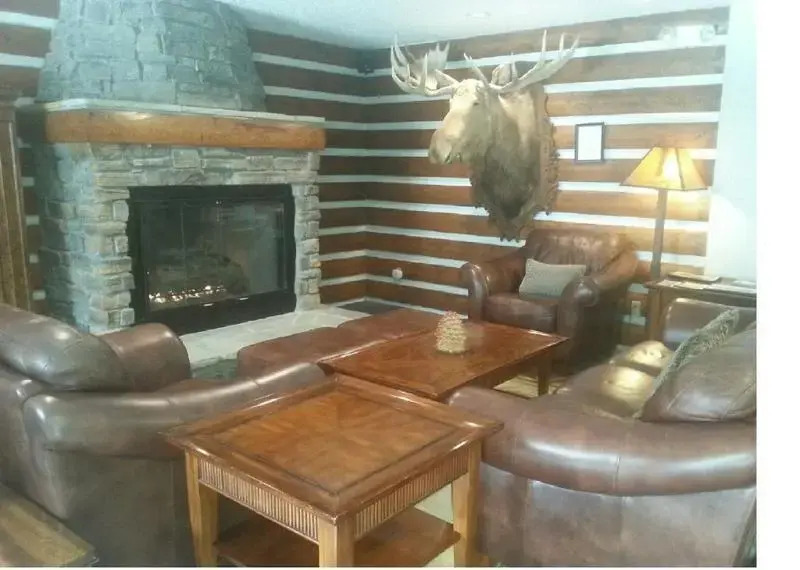 The Arapahoe Inn