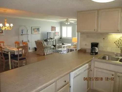 Gulf Shore Condo #324