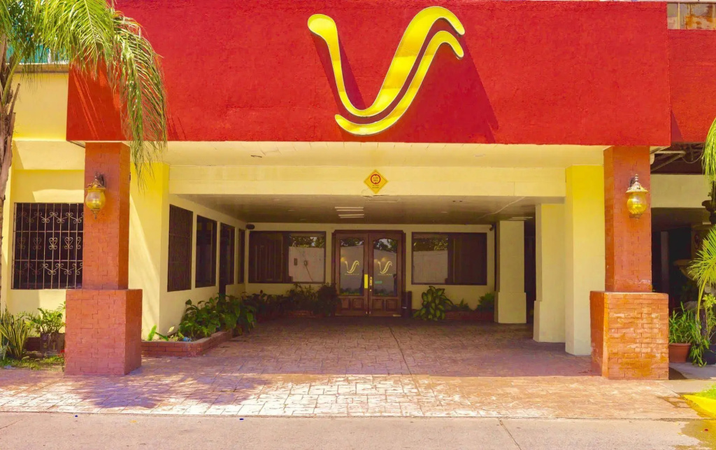 Victoria Hotel