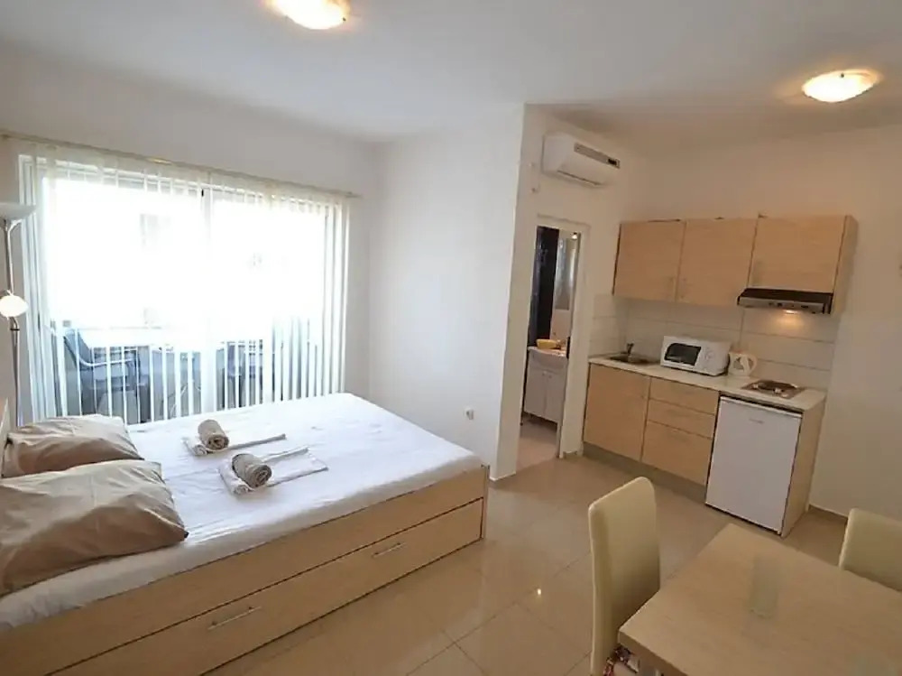 Apartments Neli